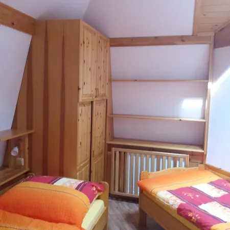 Ve Staré škole 3*