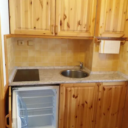 Ve Stare Skole Vlastejovice