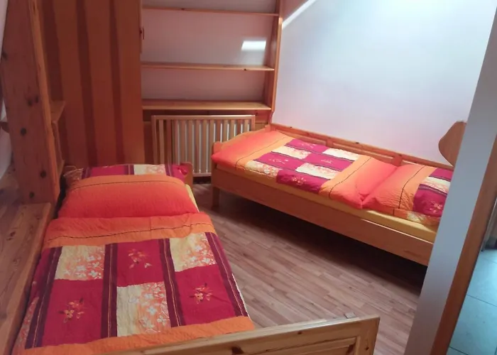 Gasthuis Ve Stare Skole Vlastejovice