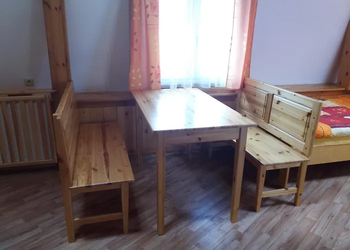 Ve Stare Skole Gasthuis Vlastejovice